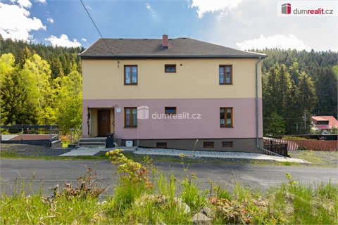 Prodej rodinného domu, 300 m² 2