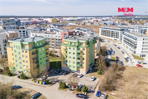Pronájem parkovacího místa, 13 m² 2
