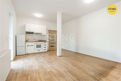 Prodej komerčního objektu, 650 m² 6