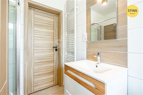 Prodej komerčního objektu, 650 m² 12