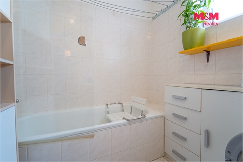 Pronájem bytu 2kk, 50 m² 2