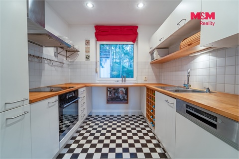 Prodej rodinného domu, 140 m² 2