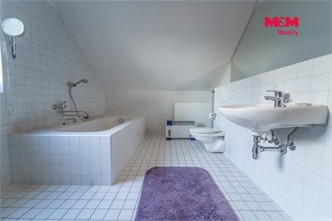 Prodej rodinného domu, 140 m² - 12