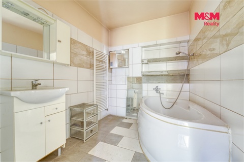 Prodej rodinného domu, 94 m² - 4