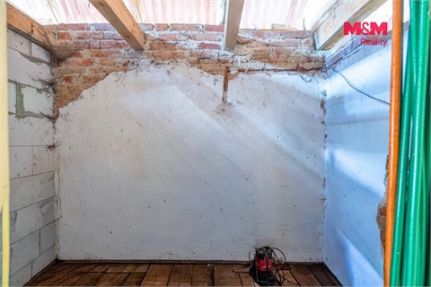 Prodej stavebního pozemku, 1 676 m² 18
