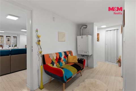 Prodej rodinného domu, 99 m² 14