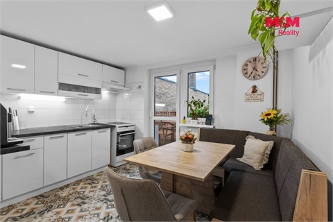 Prodej rodinného domu, 99 m² - 2