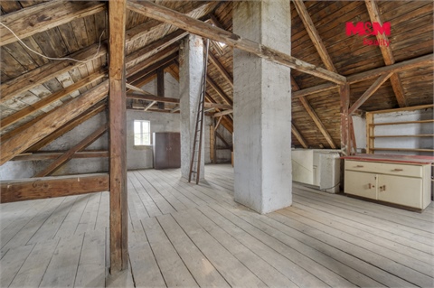 Prodej rodinného domu, 133 m² - 14