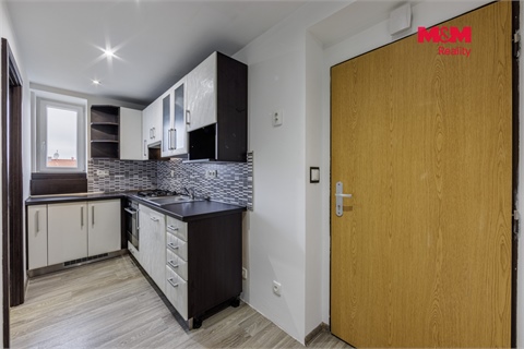 Prodej bytu 2kk, 42 m² - 2