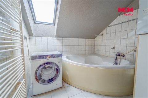 Prodej bytu 3kk, 80 m² - 12
