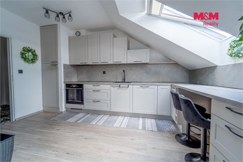 Prodej bytu 3kk, 80 m² - 14