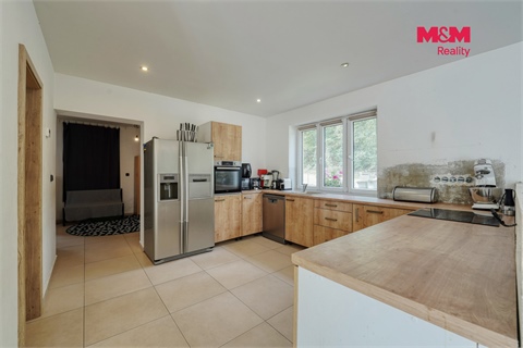 Prodej rodinného domu, 280 m² - 2
