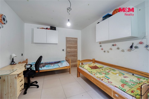 Prodej rodinného domu, 280 m² 8