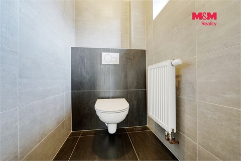 Prodej rodinného domu, 280 m² - 16