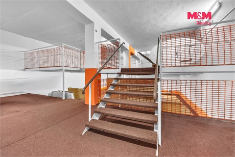 Pronájem obchodních prostor, 498 m² 6