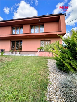 Prodej rodinného domu, 300 m² 6