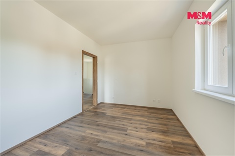 Prodej rodinného domu, 97 m² 12
