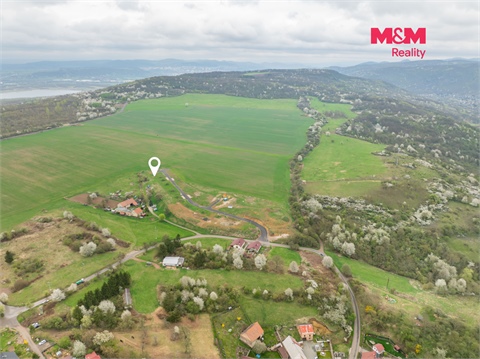 Prodej stavebního pozemku, 1 032 m² 8