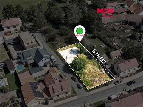 Prodej stavebního pozemku, 676 m² 0