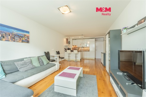 Pronájem bytu 2kk, 64 m² 0