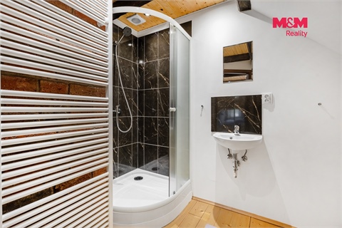 Prodej rodinného domu, 158 m² - 10