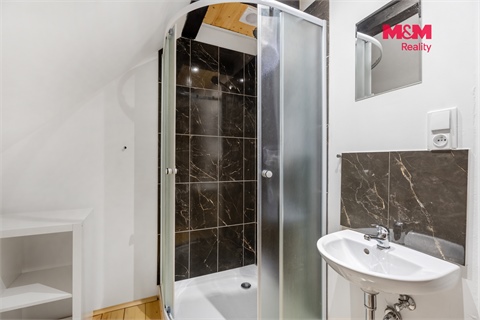 Prodej rodinného domu, 158 m² - 12