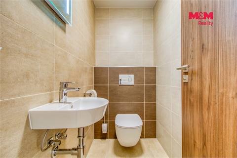 Pronájem bytu 3kk, 90 m² 10