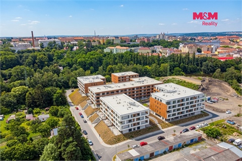 Pronájem bytu 3kk, 90 m² 24
