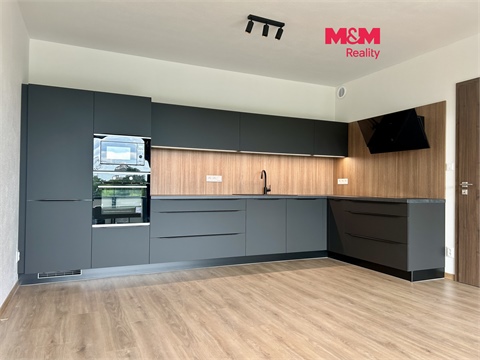 Pronájem bytu 3kk, 90 m² 0
