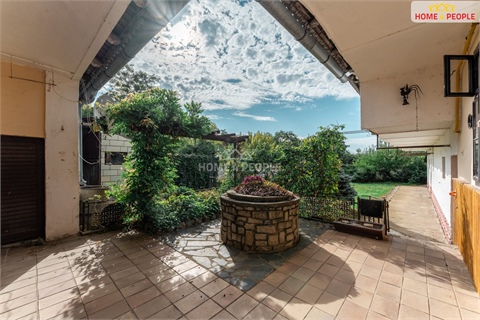 Prodej rodinného domu, 290 m² - 10