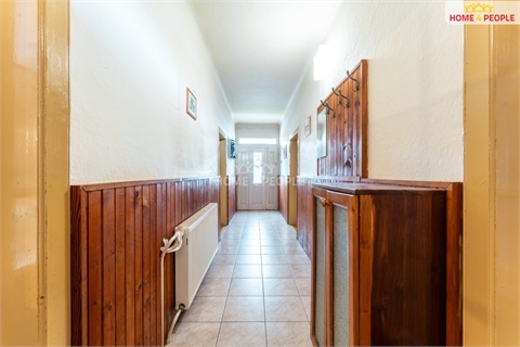 Prodej rodinného domu, 290 m² 8