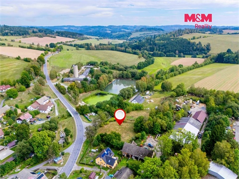 Prodej stavebního pozemku, 1 050 m² - 0