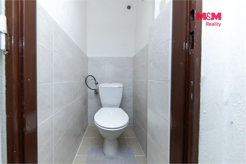 Prodej rodinného domu, 160 m² - 14