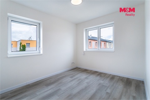 Pronájem rodinného domu, 122 m² 8