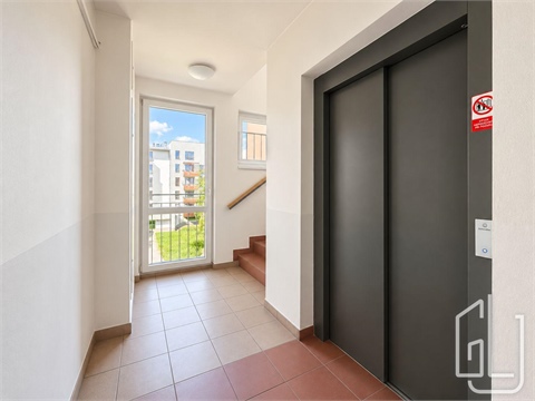Prodej bytu 3kk, 94 m² - 18