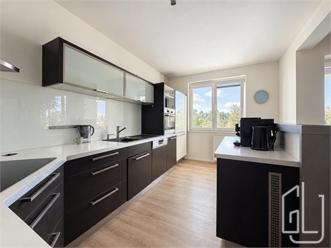Prodej bytu 3kk, 94 m² - 2