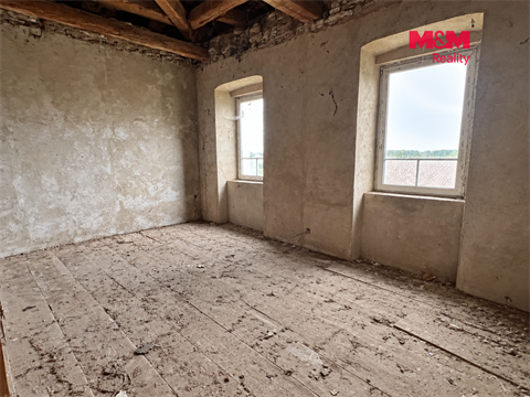 Prodej rodinného domu, 300 m² 8