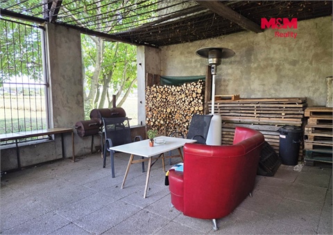 Prodej rodinného domu, 300 m² - 18