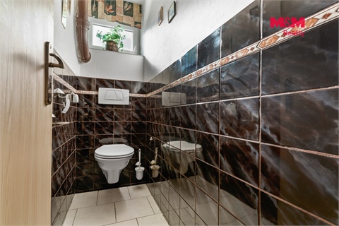 Prodej rodinného domu, 180 m² - 18