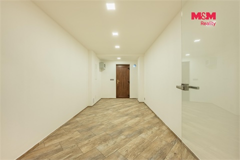 Prodej rodinného domu, 198 m² - 12