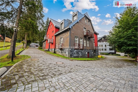 Prodej bytu 2kk, 56 m² 2