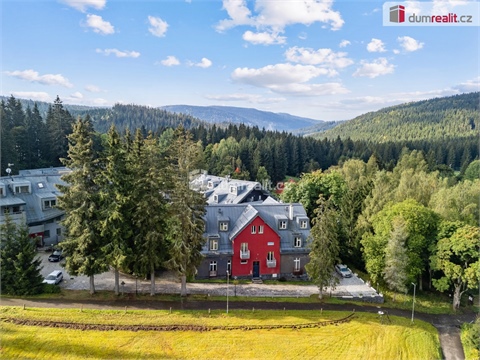 Prodej bytu 2kk, 56 m² 24