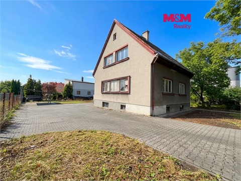 Prodej rodinného domu, 180 m² 0