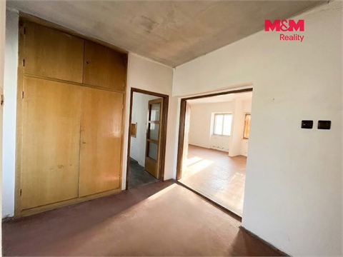 Prodej rodinného domu, 180 m² - 6