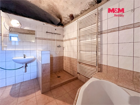 Prodej rodinného domu, 117 m² - 8