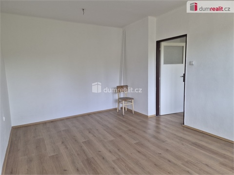 Prodej bytu 3+1, 60 m² 14
