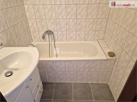 Prodej bytu 3+1, 60 m² - 2