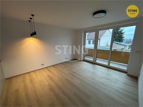 Pronájem bytu 2kk, 56 m² - 2