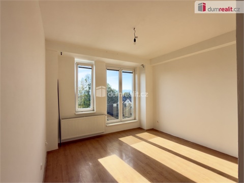 Pronájem bytu 4kk, 100 m² 20