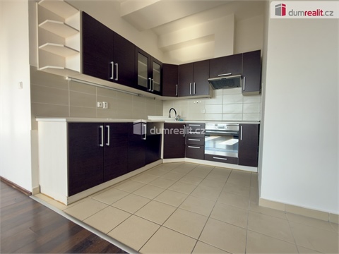 Pronájem bytu 4kk, 100 m² 2
